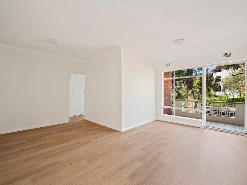 2 bedrooms Apartment / Unit / Flat in 2/1 McMillan Road ARTARMON NSW, 2064