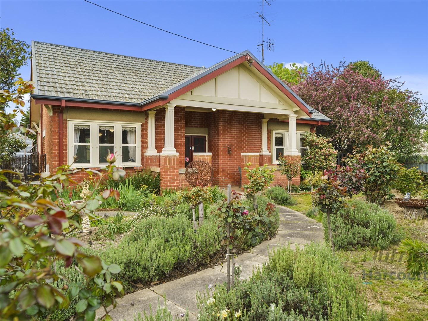 4 bedrooms House in 79 Anderson Street EUROA VIC, 3666