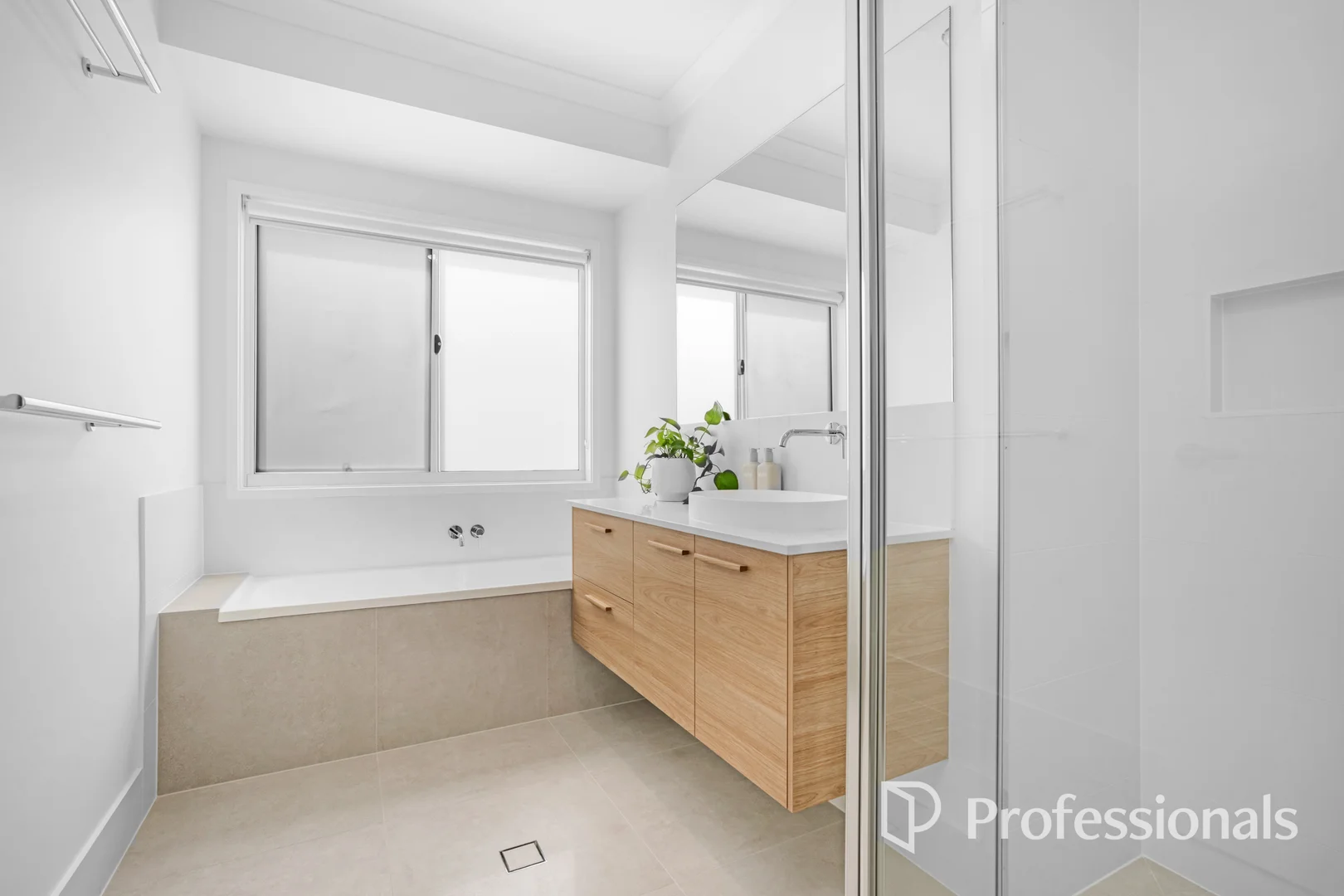 Additional image 18 of 0 Frangipani Court, Southside QLD 4570