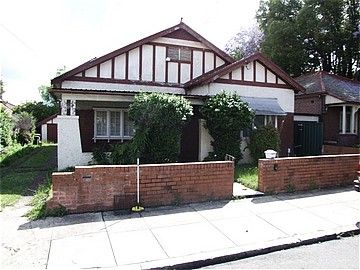 2 bedrooms House in 2/151 Elizabeth Street ASHFIELD NSW, 2131