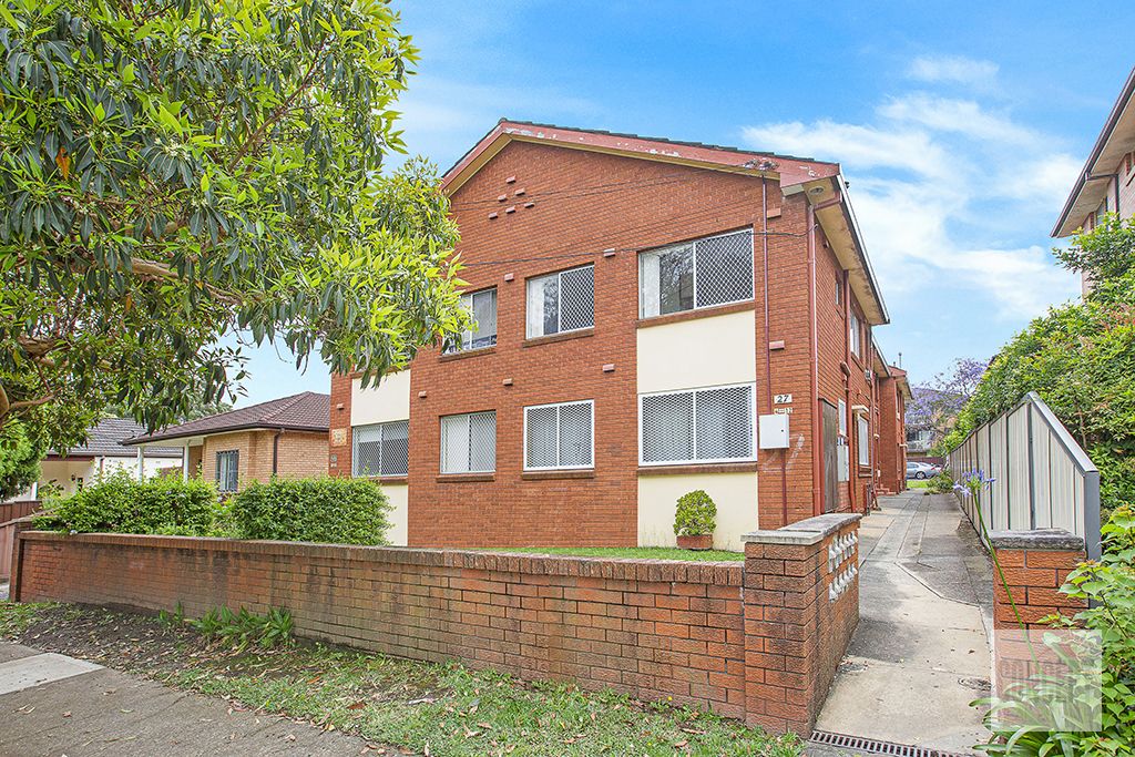 2 bedrooms Apartment / Unit / Flat in 7/27 Third Avenue CAMPSIE NSW, 2194