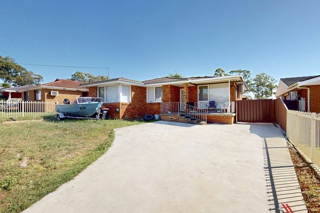 Picture of 8 Denison Avenue, LURNEA NSW 2170