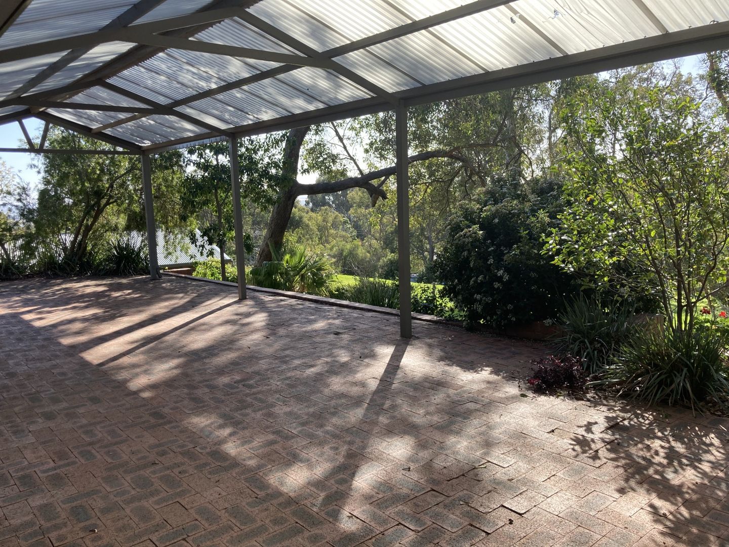 16 Robinson Road, Darlington WA 6070 Domain