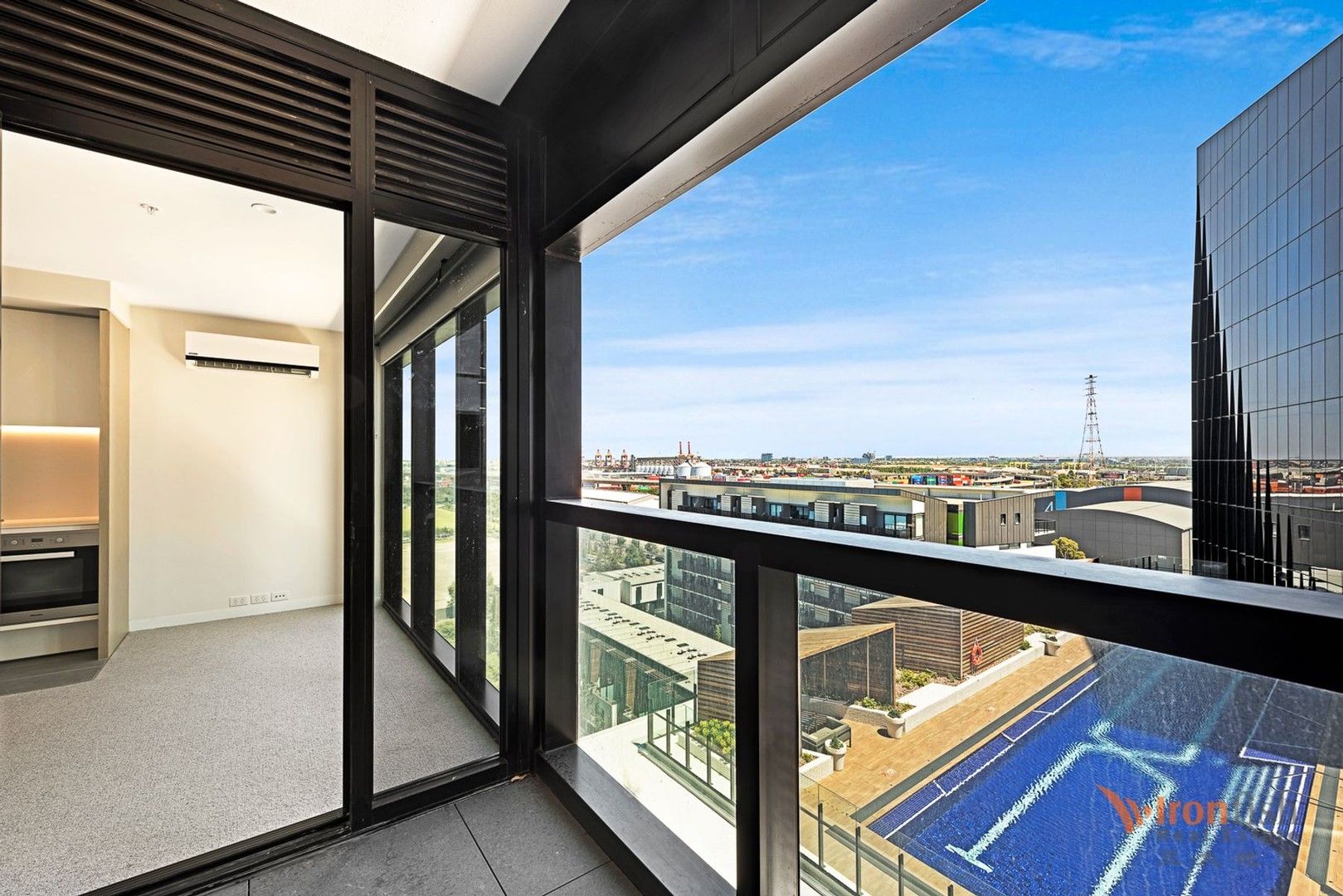 1 bedrooms Apartment / Unit / Flat in Level10/8 Pearl River Road DOCKLANDS VIC, 3008