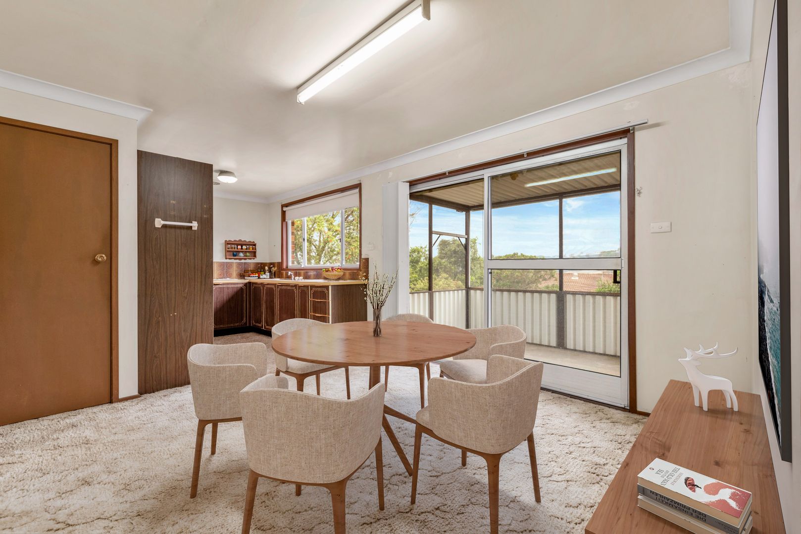 24 Tomaga Parade, Mount Hutton NSW 2290, Image 2