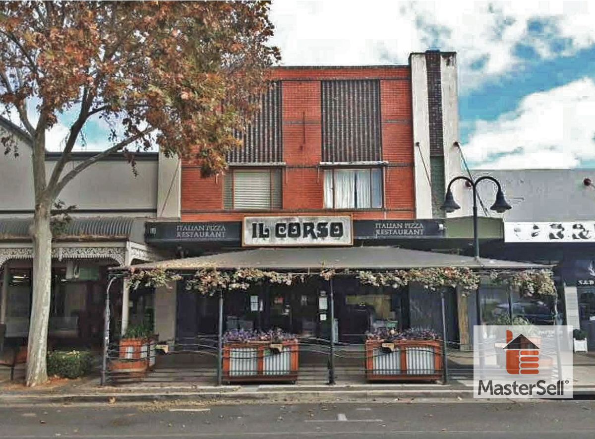 4 bedrooms Block of Units in 18 Baylis Street WAGGA WAGGA NSW, 2650