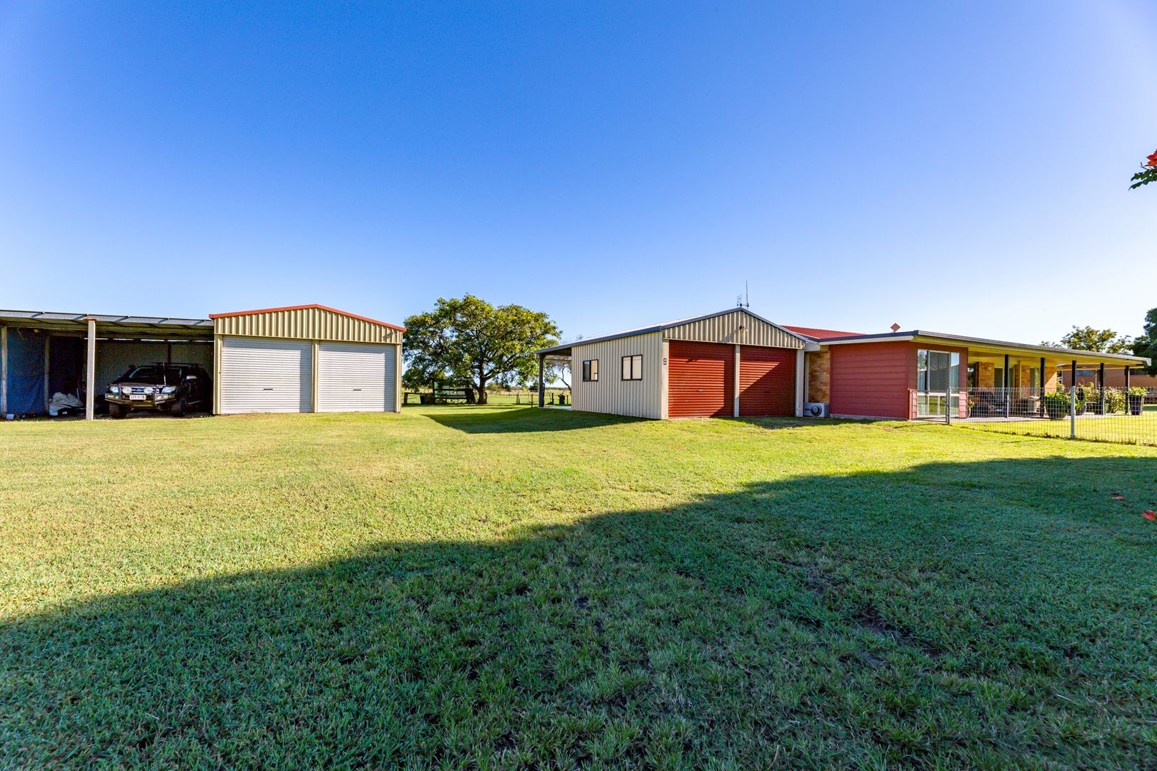 9 Rustic Road, Sharon QLD 4670, Image 2