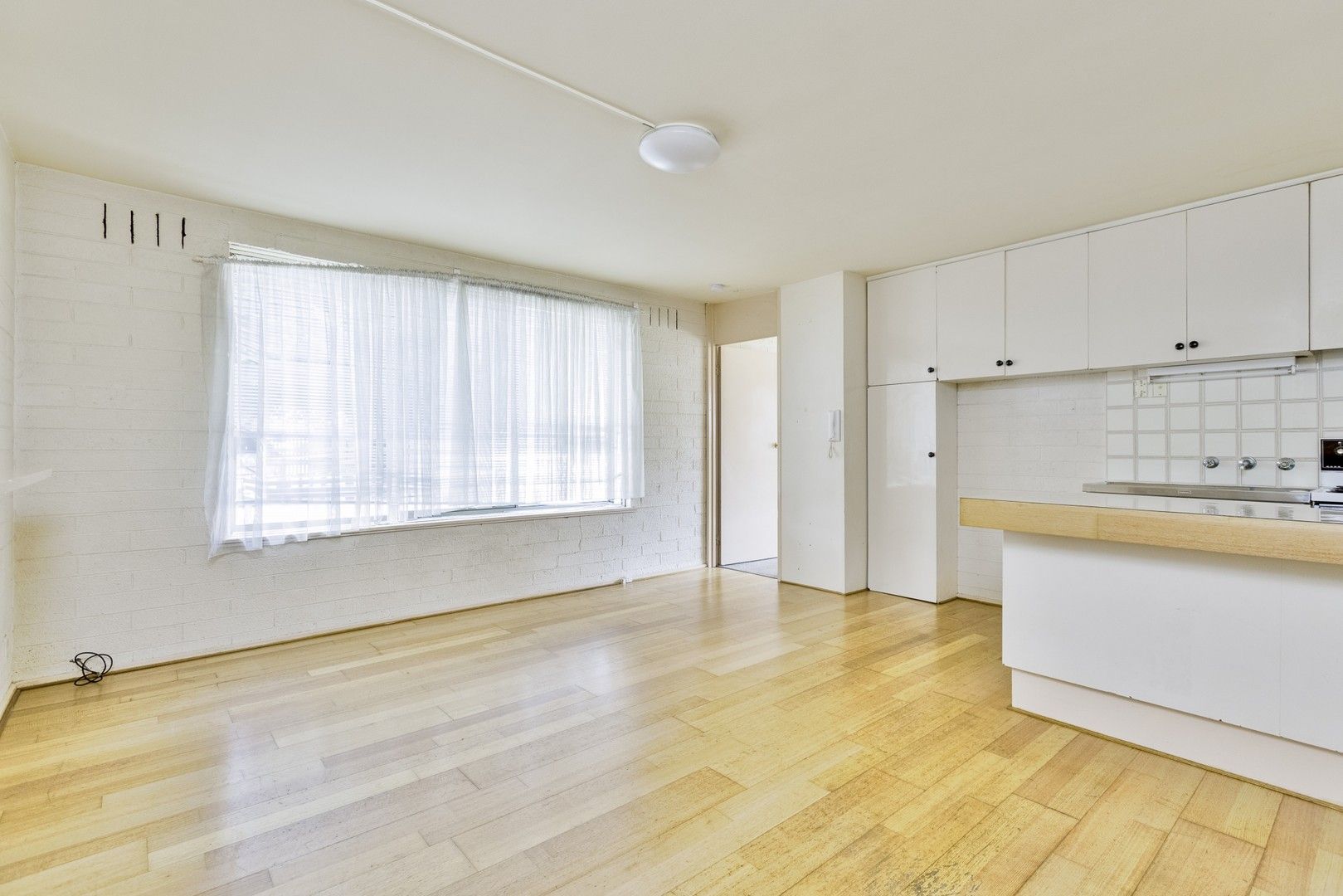 1 bedrooms Apartment / Unit / Flat in 1/158 Napier Street ESSENDON VIC, 3040