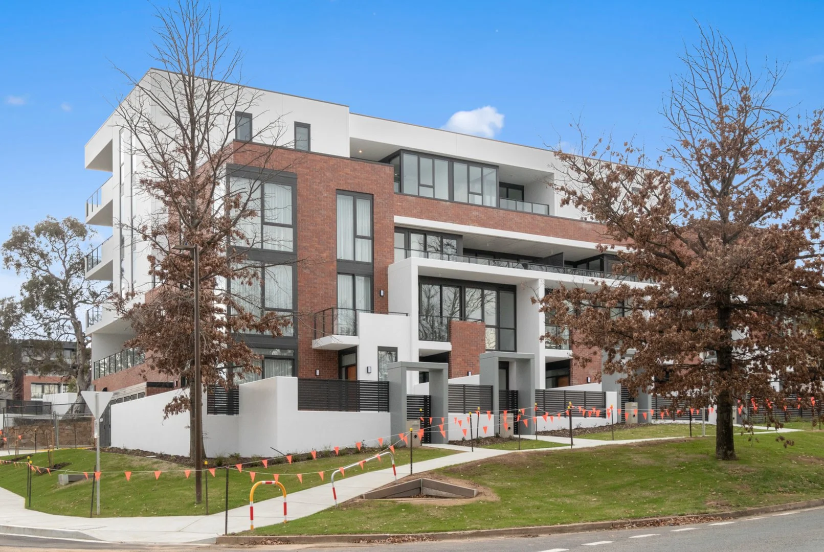 Additional image 8 of 24/2 Light Street, Griffith ACT 2603