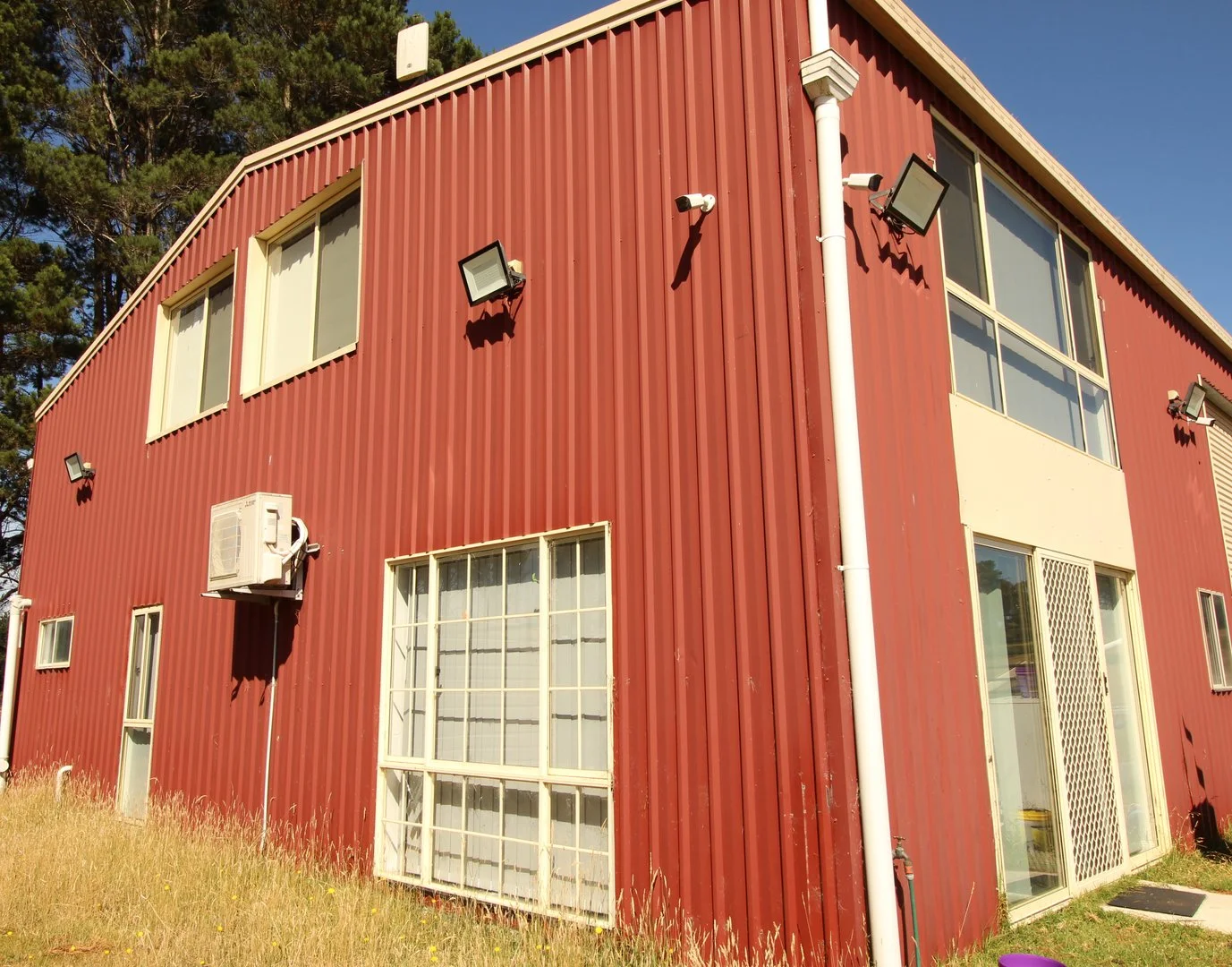 Image 3