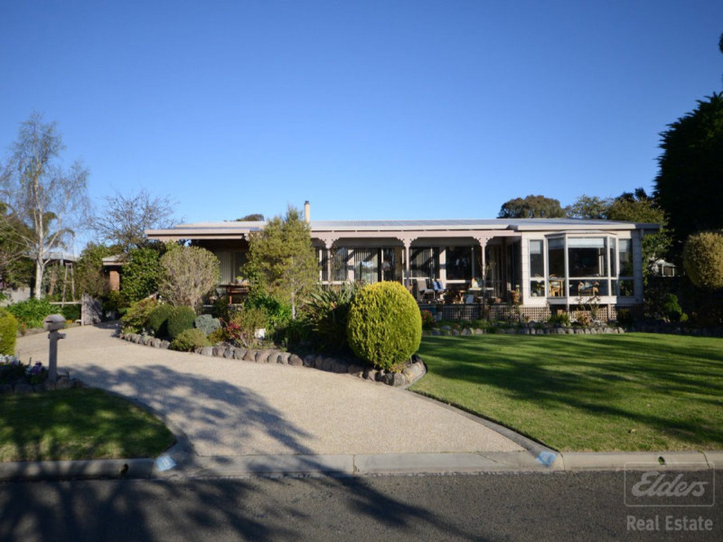 8 Colony Club Drive, Newlands Arm VIC 3875, Image 2