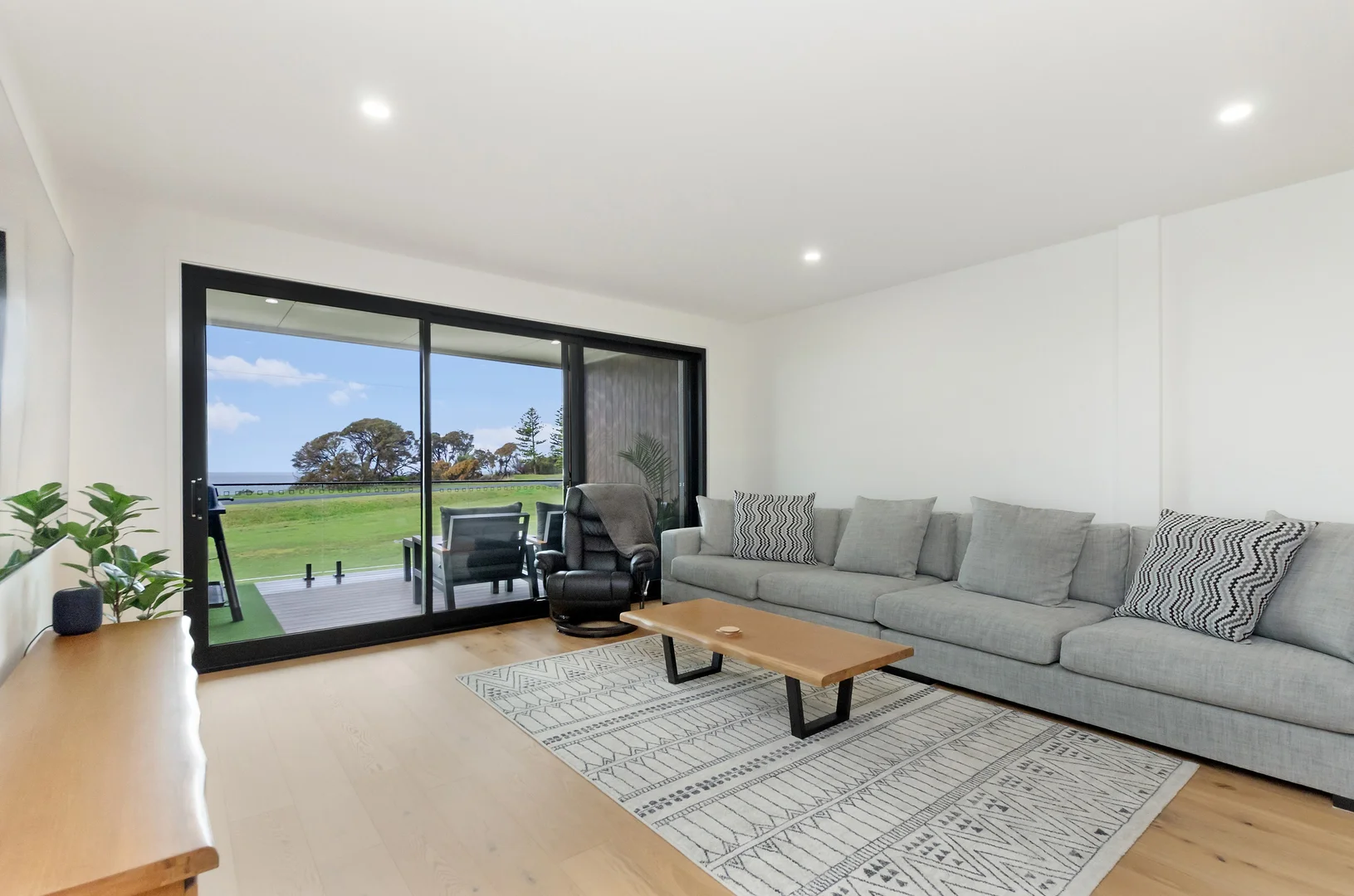 Additional image 2 of 3/347 Hanlon Parade, Portland VIC 3305