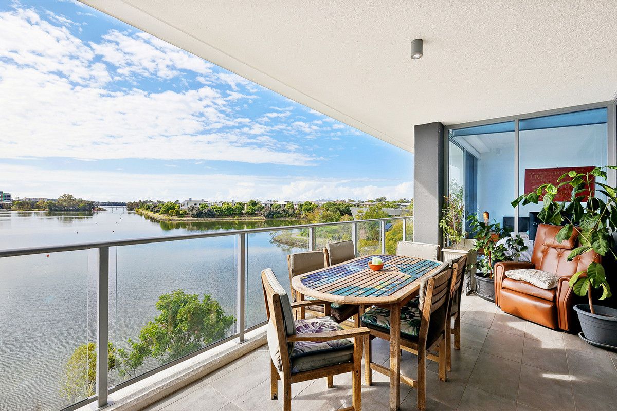 2 bedrooms Apartment / Unit / Flat in 1106/397 Christine Avenue VARSITY LAKES QLD, 4227
