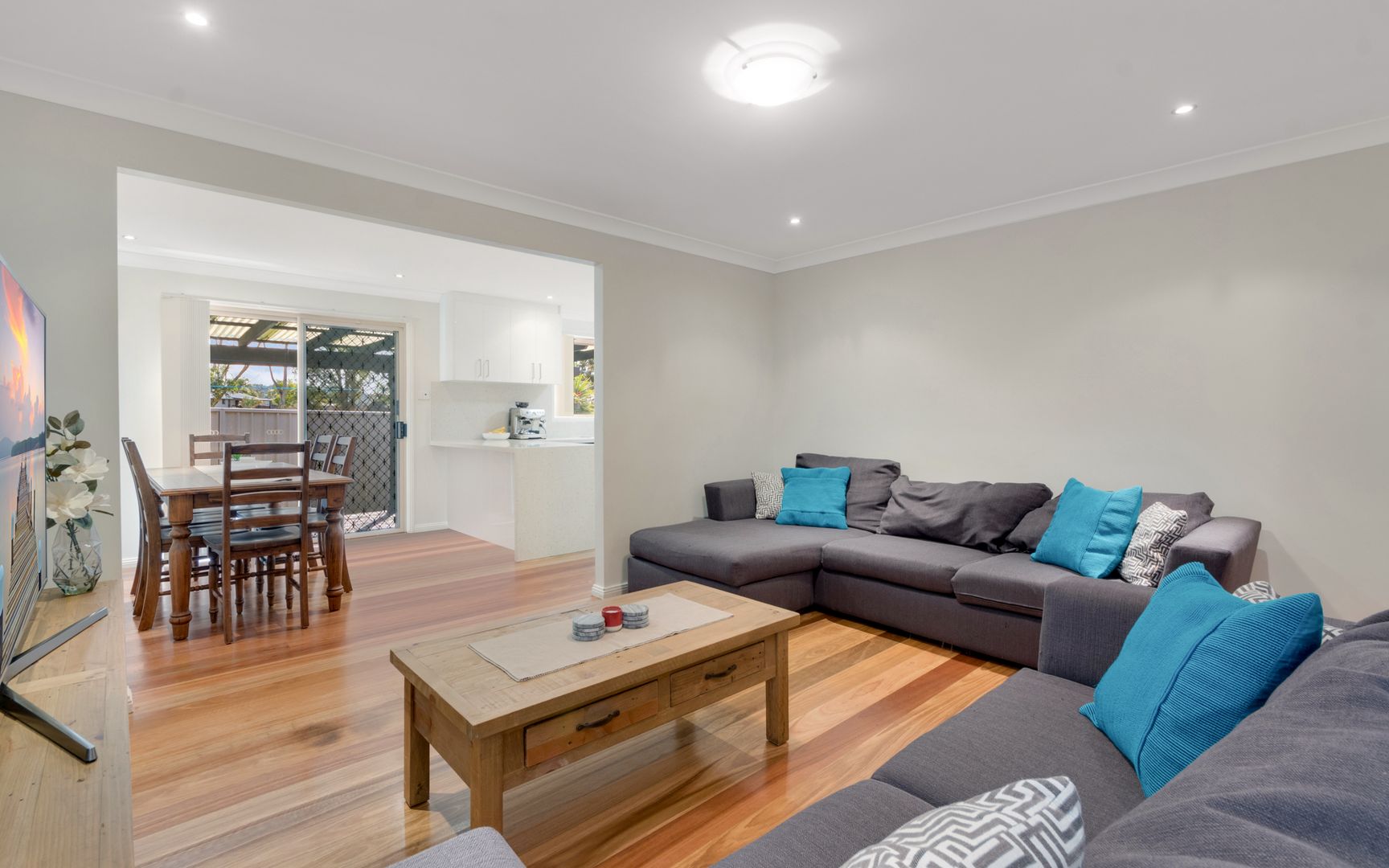 6 Galaxy Place, Raby NSW 2566, Image 2