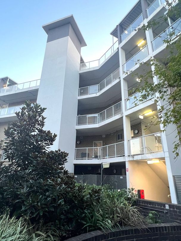 102/80D Ropes Crossing Boulevard, Ropes Crossing NSW 2760 Apartment