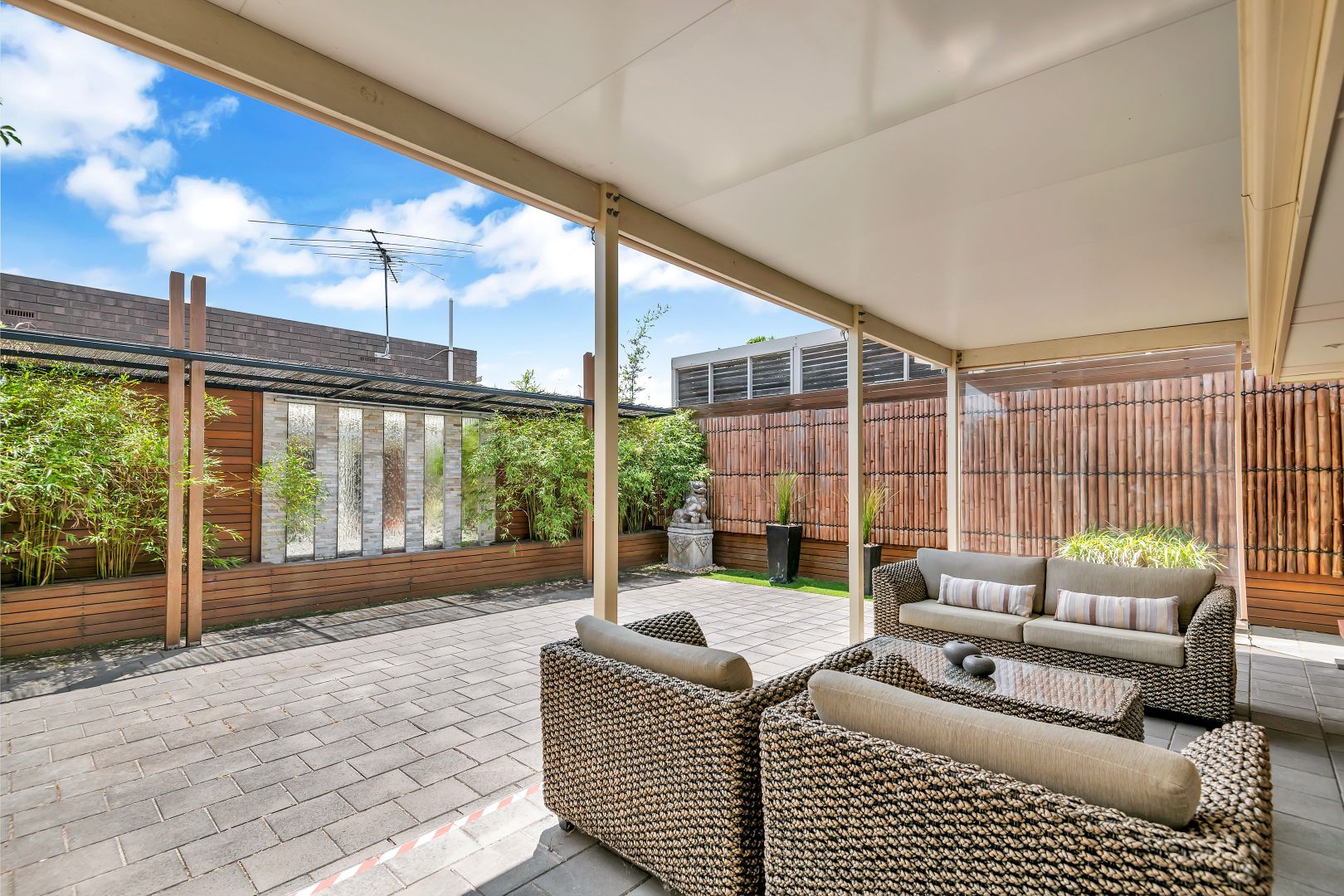 39 Pine Drive, Aberfoyle Park SA 5159, Image 2