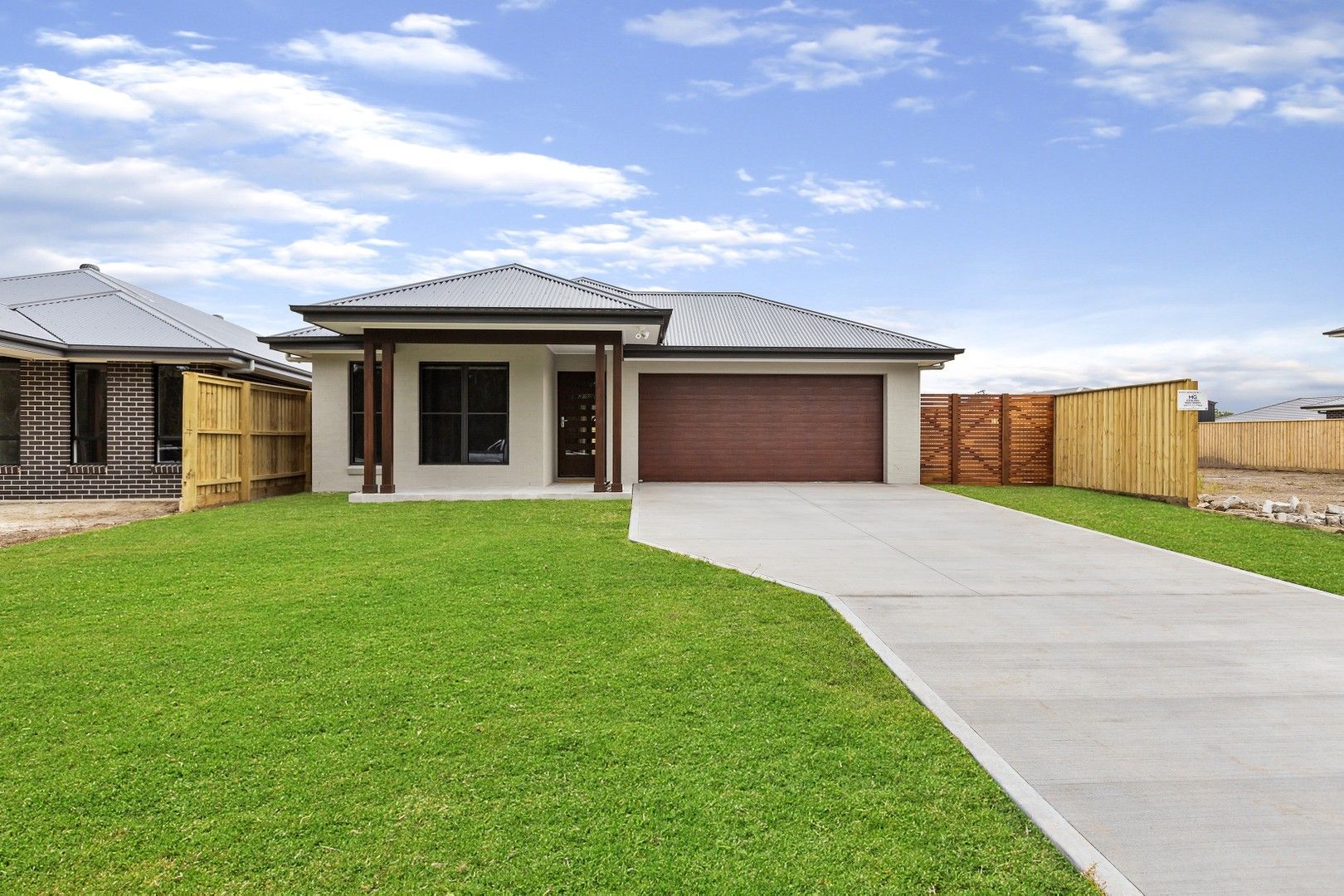 4 bedrooms House in 55 Maya Drive MEDOWIE NSW, 2318