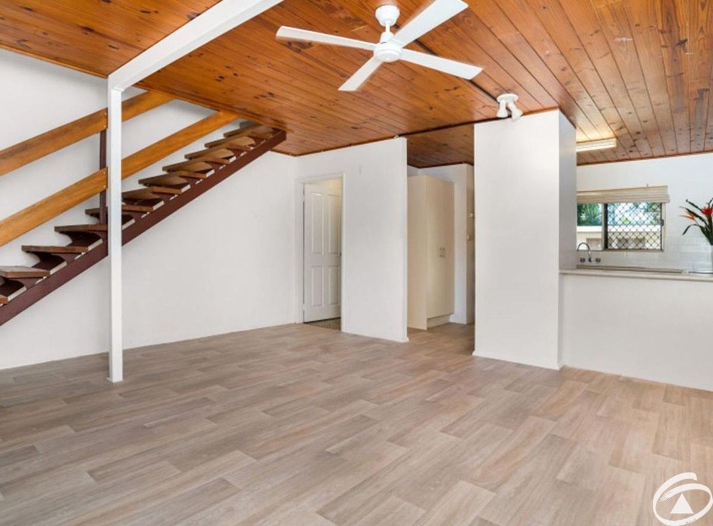 2 bedrooms Semi-Detached in 2/24-26 Mimosa Street HOLLOWAYS BEACH QLD, 4878