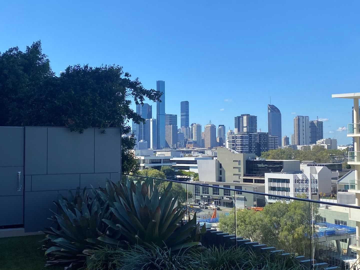 1 bedrooms Apartment / Unit / Flat in 21106/22 Railway MILTON QLD, 4064