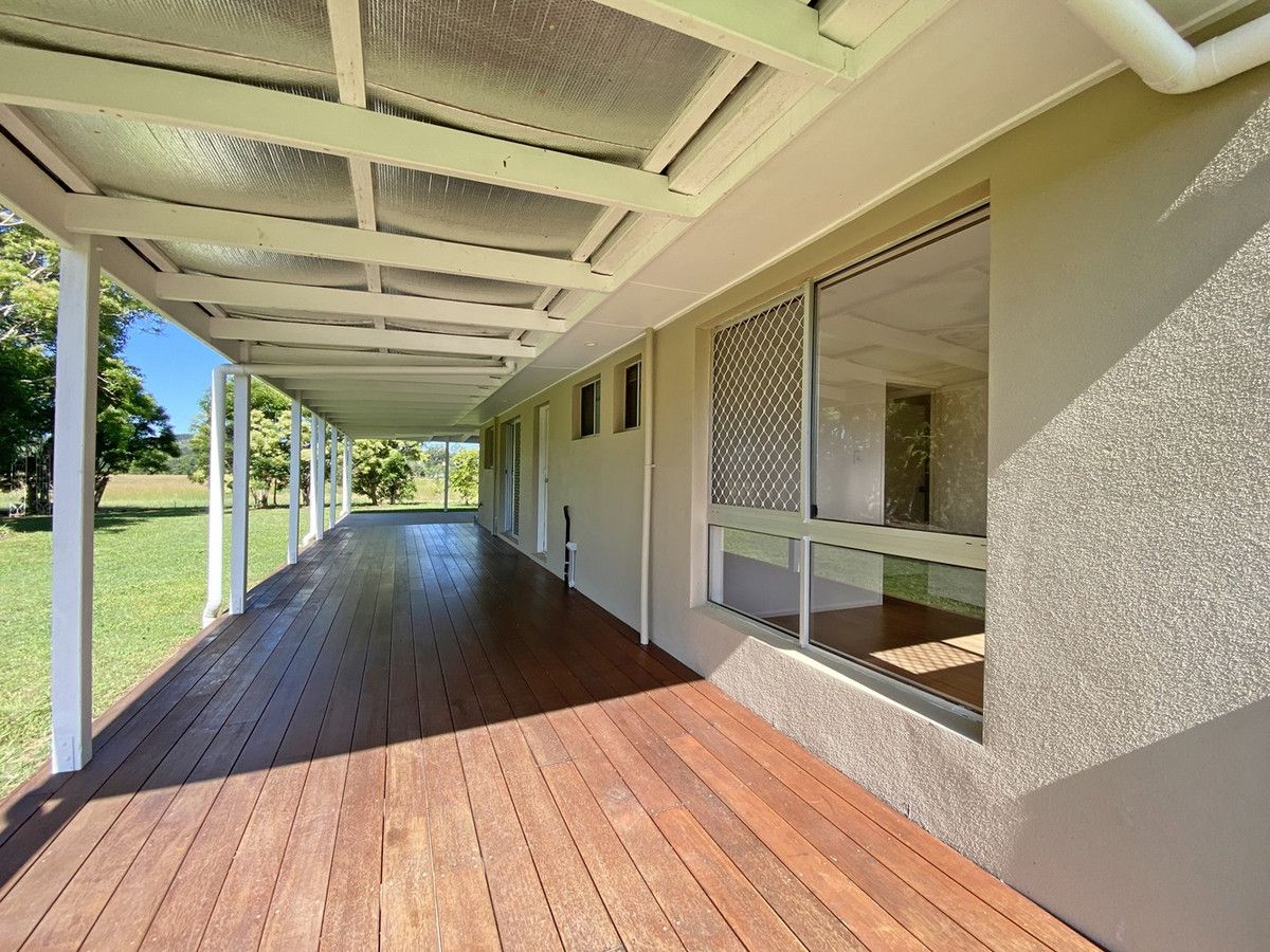 Eumundi QLD 4562 3 beds house for Rent, 650 pw including water