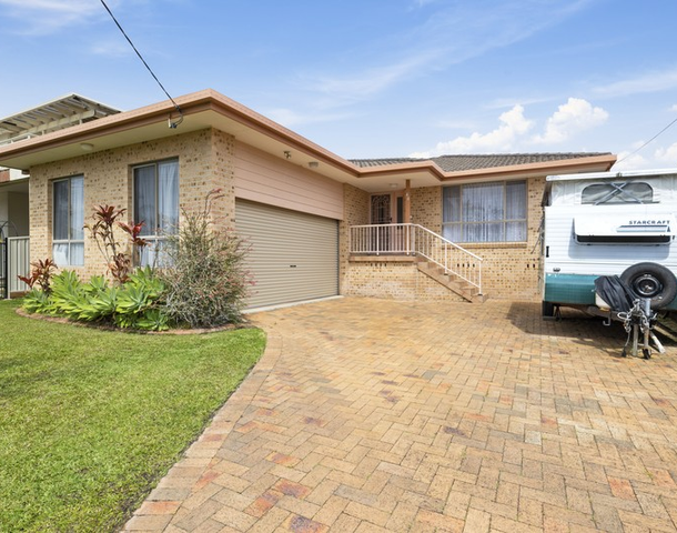 48 Blue Gum Avenue, Sandy Beach NSW 2456