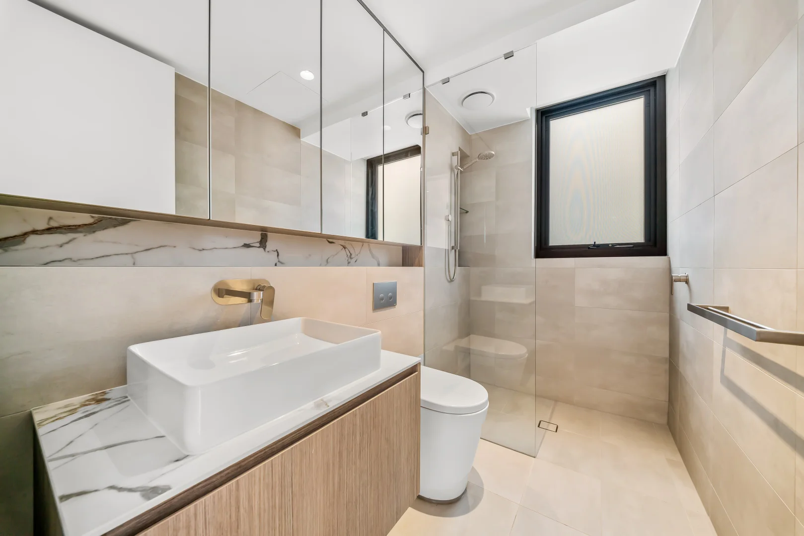 Additional image 12 of 303/38 Cygnus Parade, Waterford WA 6152