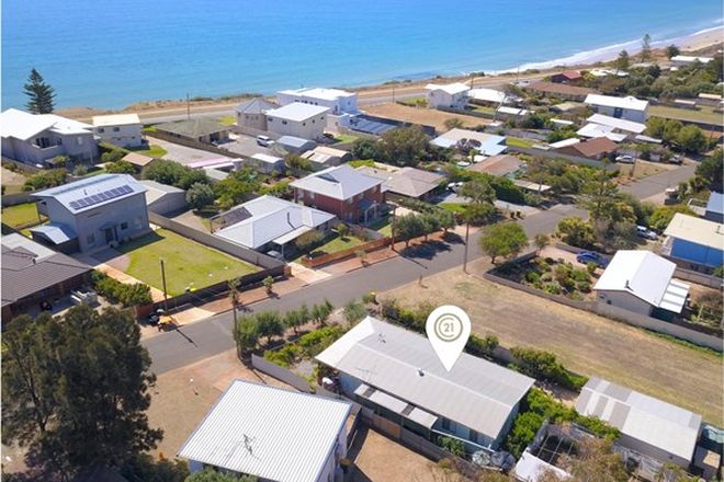 Picture of 43 Wellington Avenue, SELLICKS BEACH SA 5174