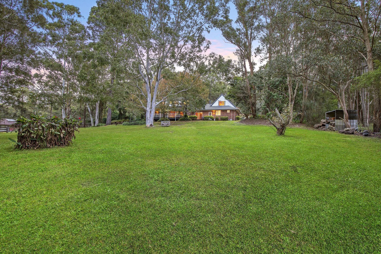 33 Treelands Drive, Jilliby NSW 2259, Image 2