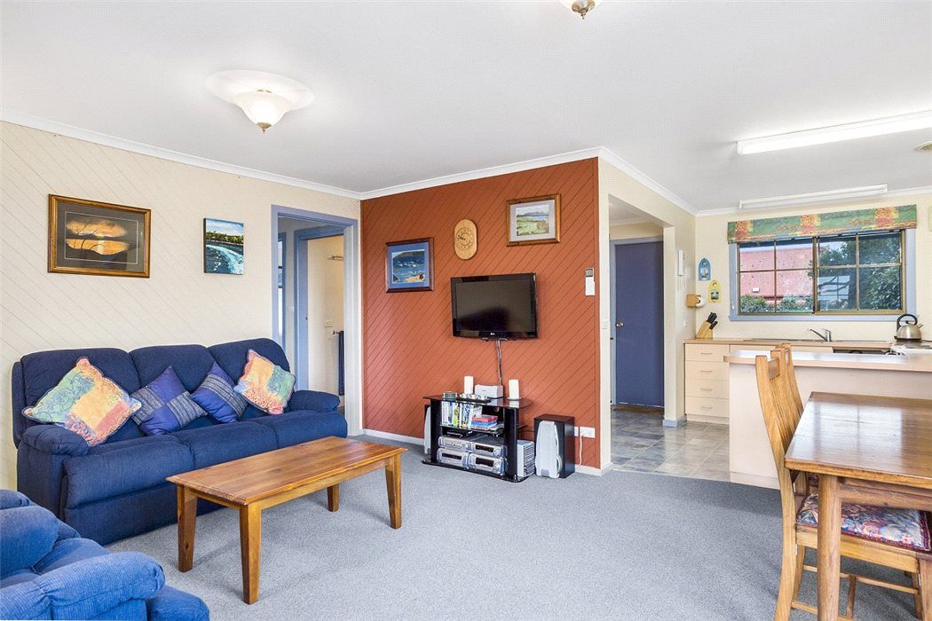 16 Francis Street, Swansea TAS 7190, Image 2