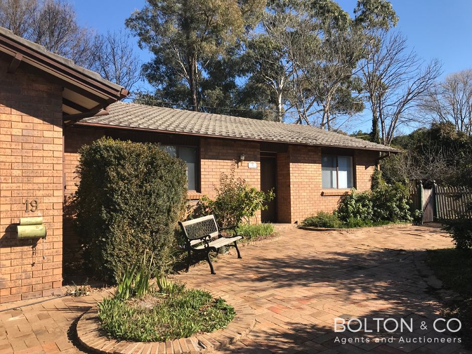 19 Catchpole Street, Macquarie ACT 2614, Image 0