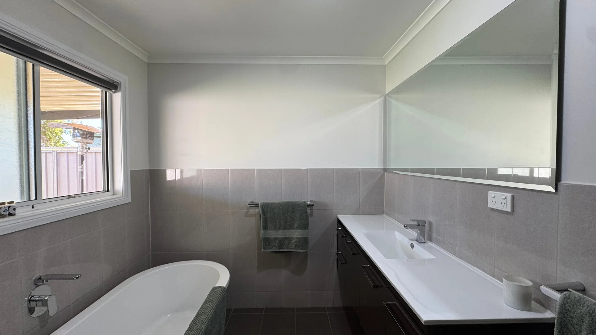 Additional image 15 of 28B Quandong St, Roxby Downs SA 5725