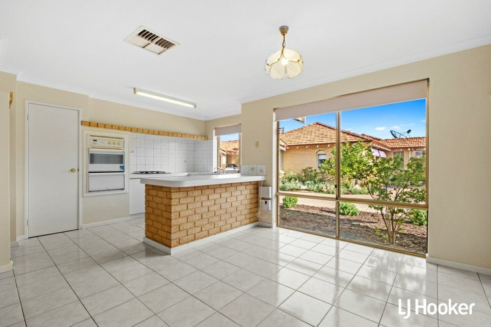 3 bedrooms Villa in 7/87 Fulham Street KEWDALE WA, 6105