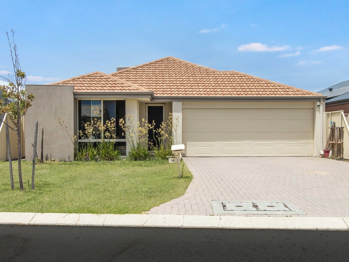 4 bedrooms House in 34 Whipbird Street BALDIVIS WA, 6171