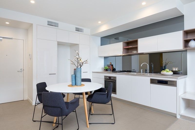 2 bedrooms Apartment / Unit / Flat in 409/23 Archibald Avenue WATERLOO NSW, 2017