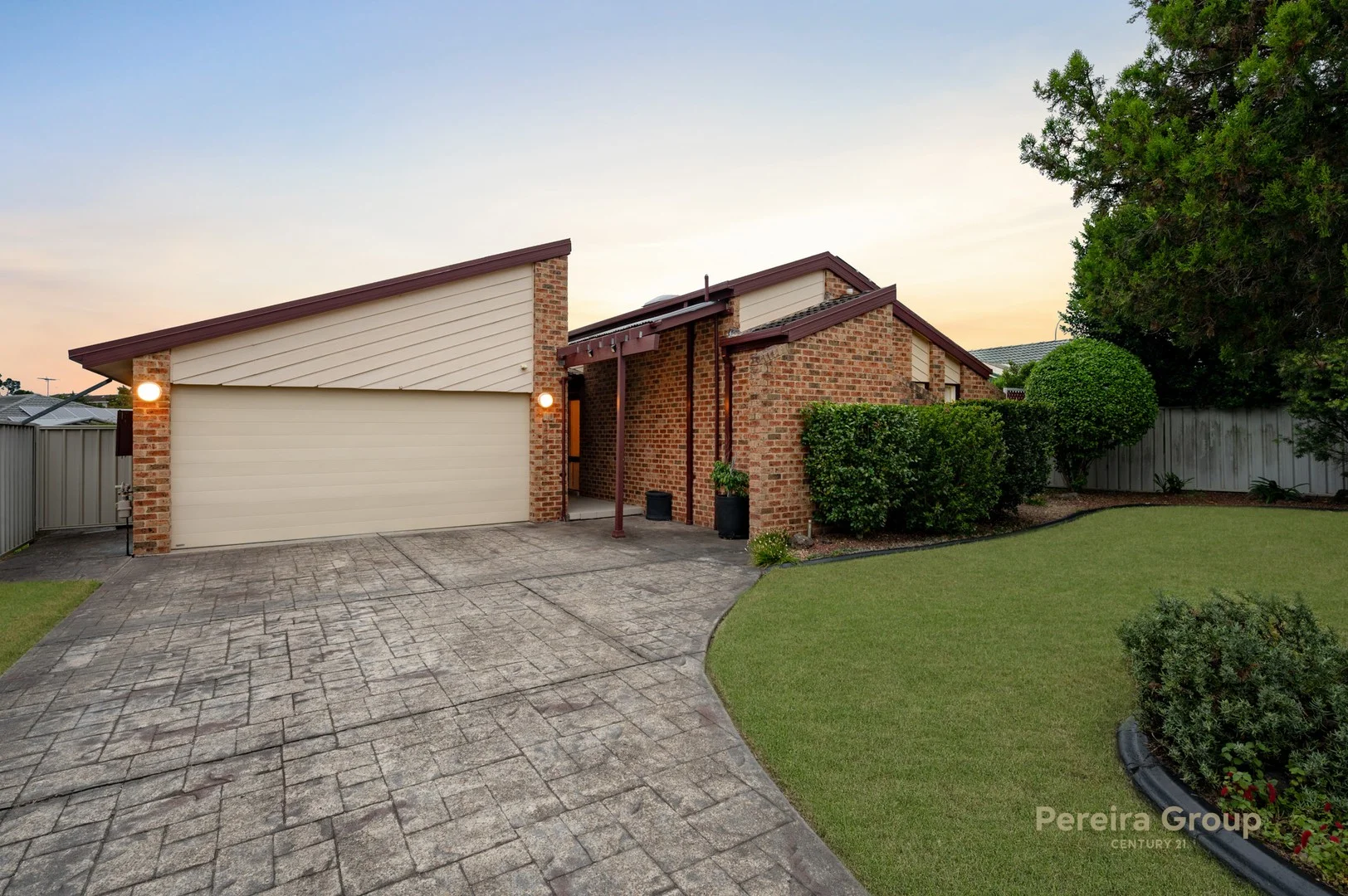 61 Epping Forest Drive, Kearns NSW 2558