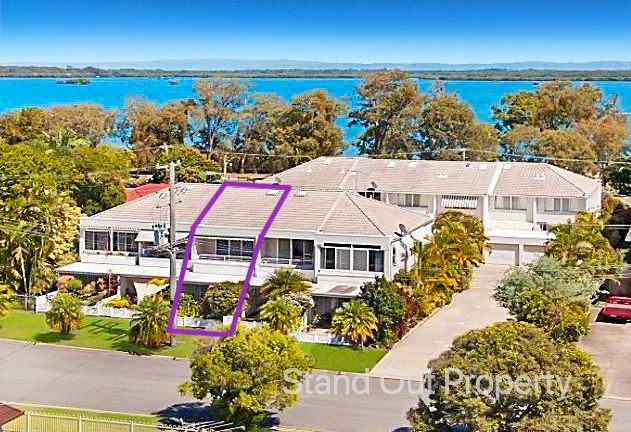 10/2 Venus Court, Banksia Beach QLD 4507, Image 0