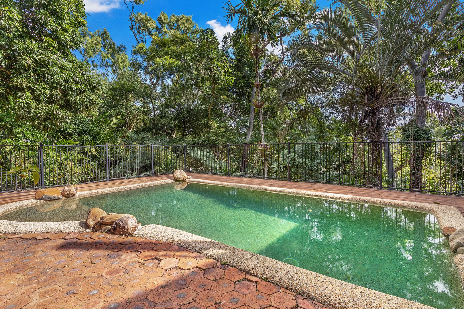 4 Macona Crescent, Cannonvale QLD 4802, Image 2