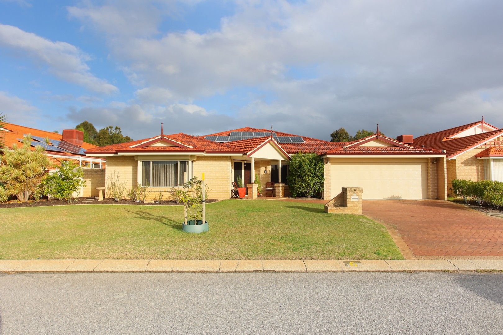 6 Tucker Court, Canning Vale WA 6155, Image 0