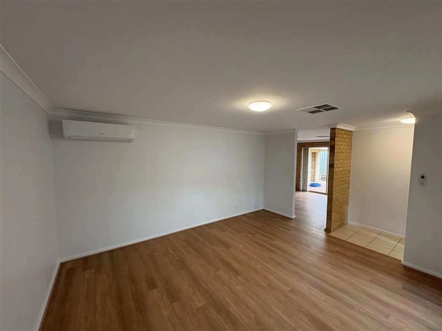 Additional image 3 of 2/13 Luffingham St, Melville WA 6156