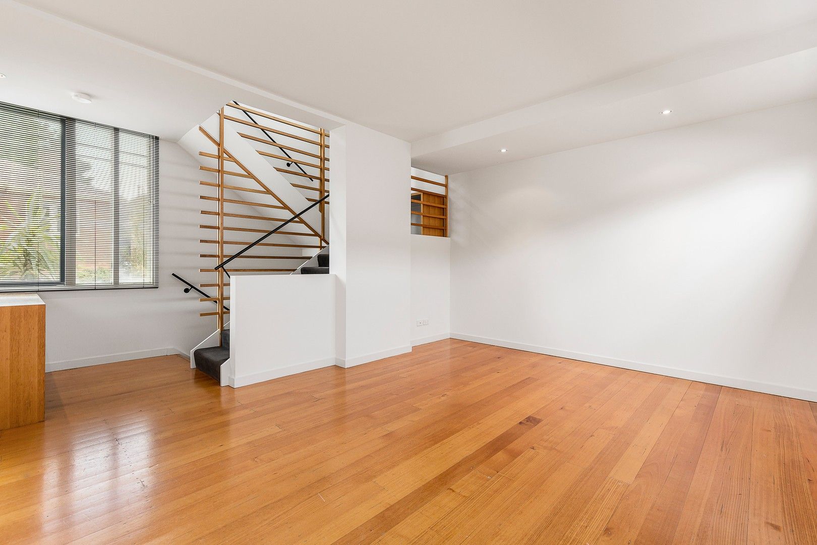 2/23 Foster St, St Kilda VIC 3182, Image 2