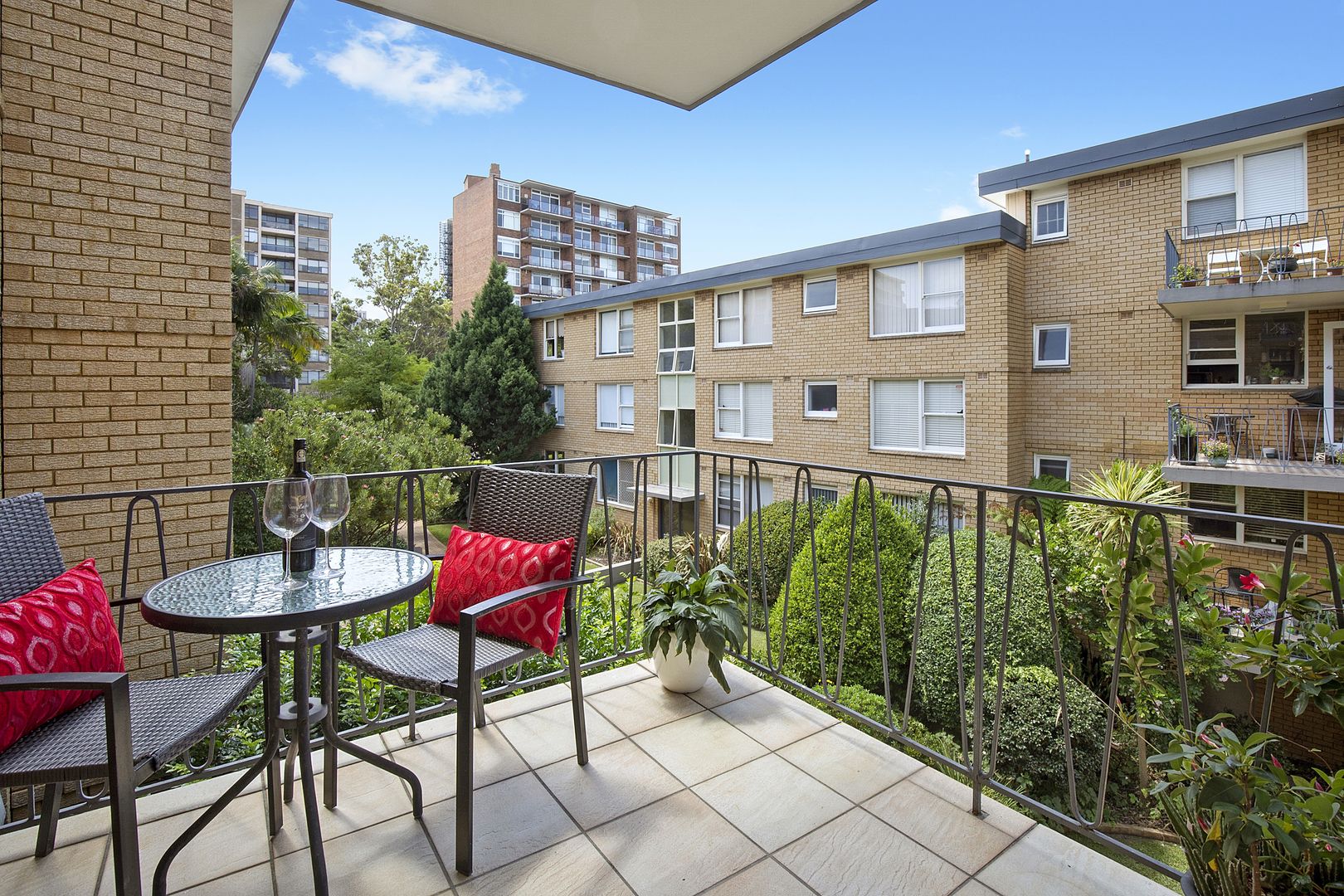 9/21 Harrison Street, Cremorne NSW 2090, Image 2