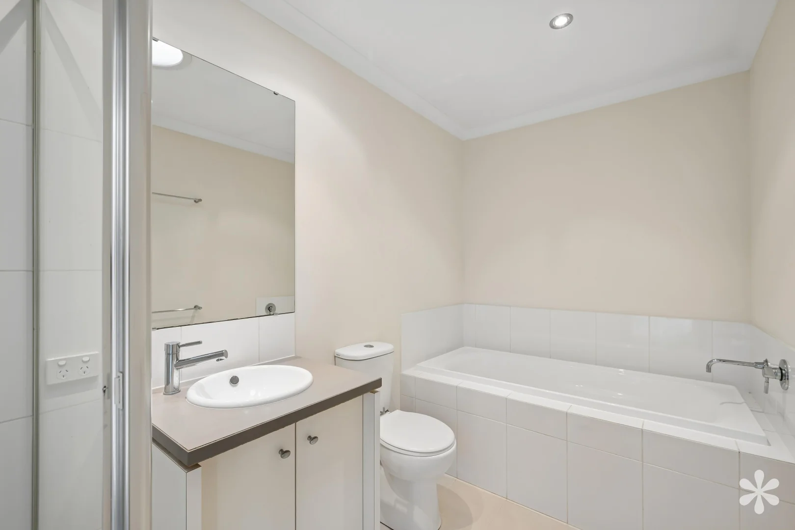 Additional image 14 of 8/18 Deanmore Bend, Hammond Park WA 6164