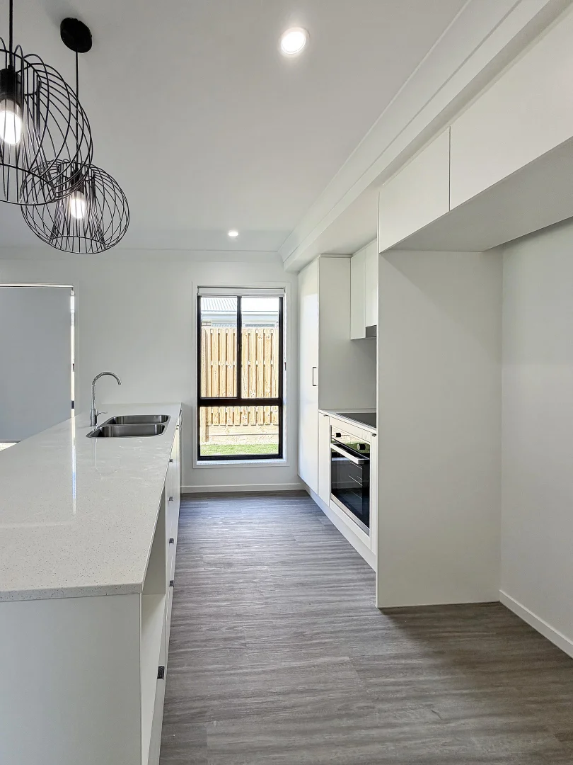 Additional image 2 of 7 Lily Pilly Street, Collingwood Park QLD 4301