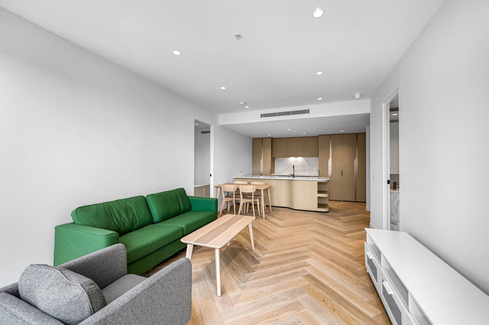 2 bedrooms Apartment / Unit / Flat in 1504/63 La Trobe Street MELBOURNE VIC, 3000