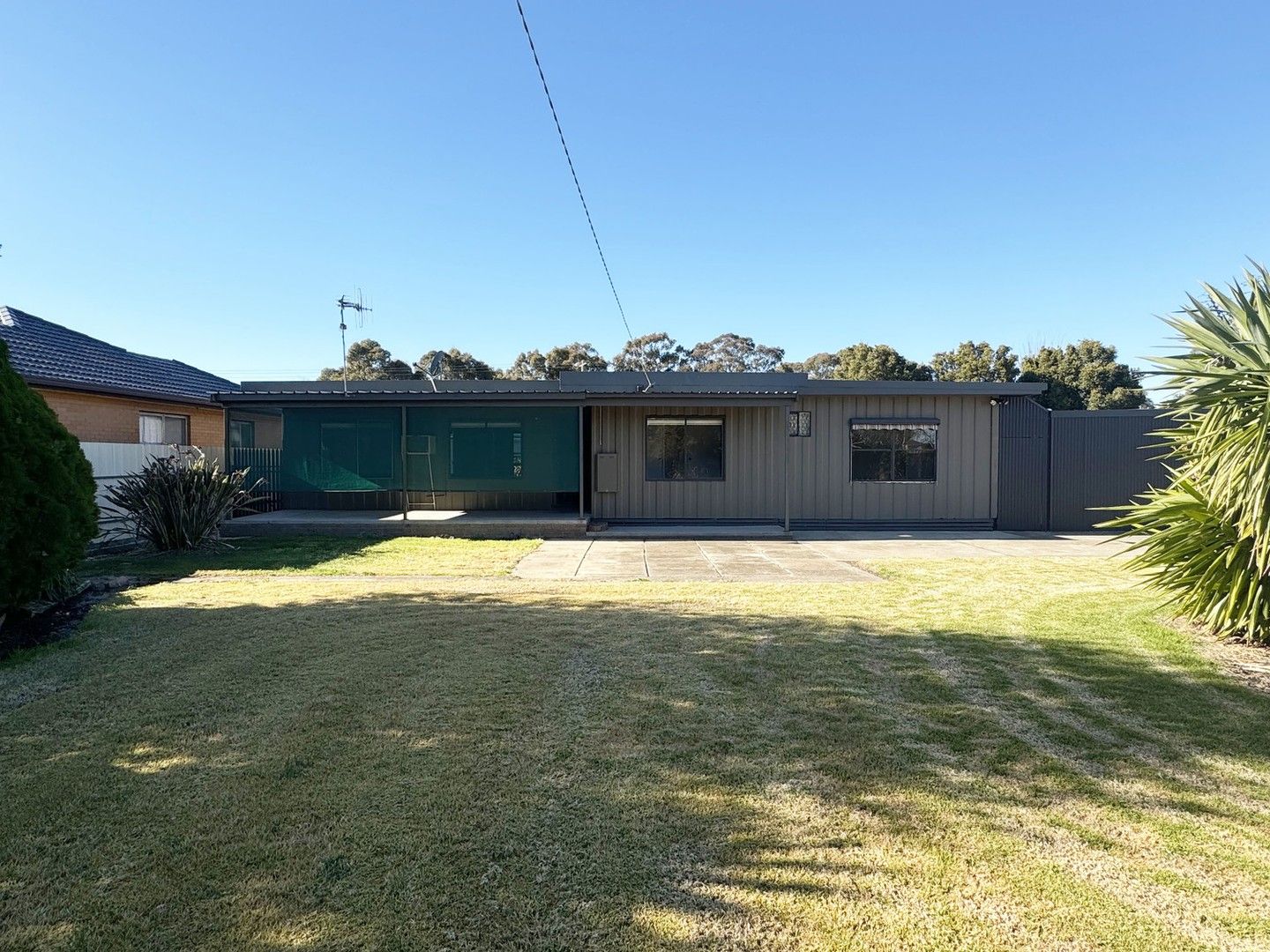 690A Goulburn Valley Highway, Shepparton North VIC 3631 House For