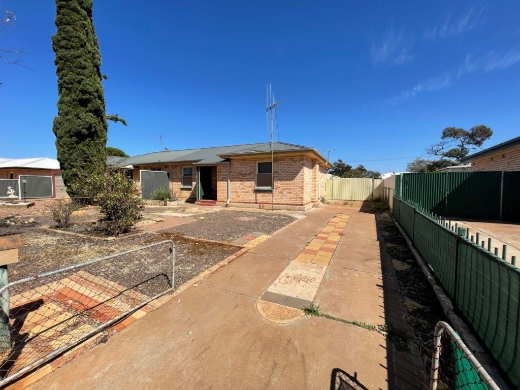 10 Booth Street, Whyalla Stuart SA 5608