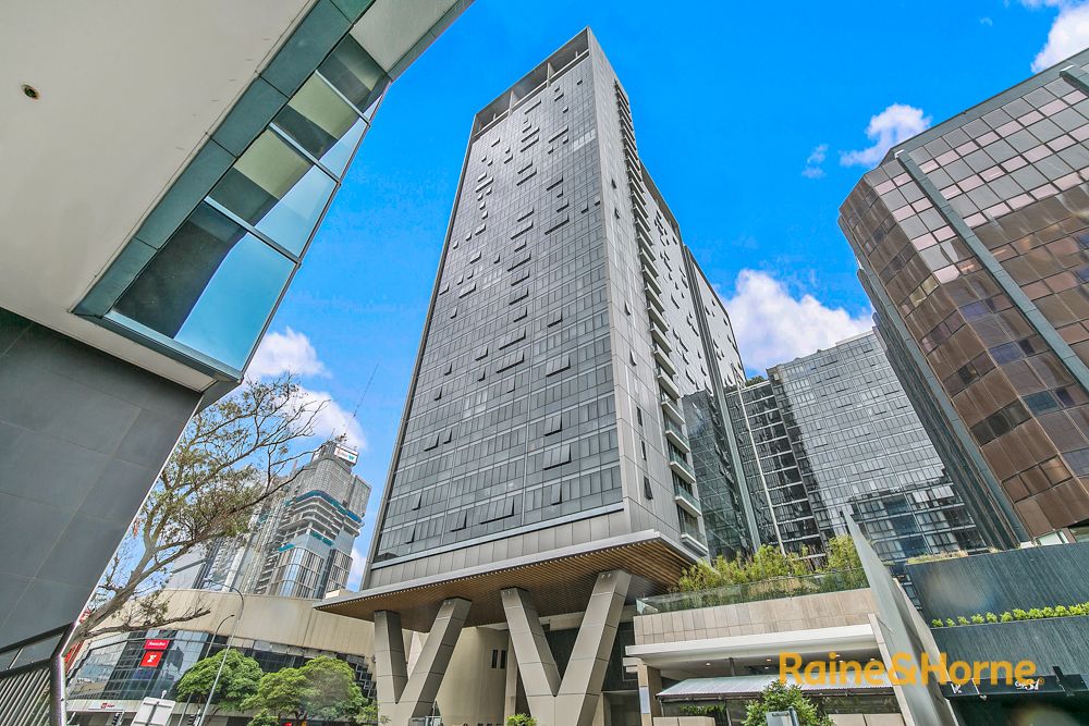 2 bedrooms Apartment / Unit / Flat in 1511/45 Macquarie St PARRAMATTA NSW, 2150