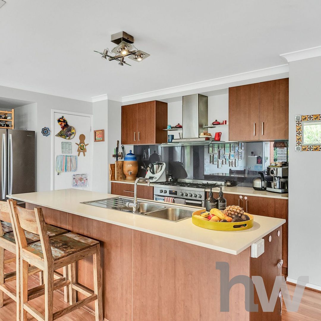 16 Swanbourne Avenue, Highton VIC 3216, Image 2