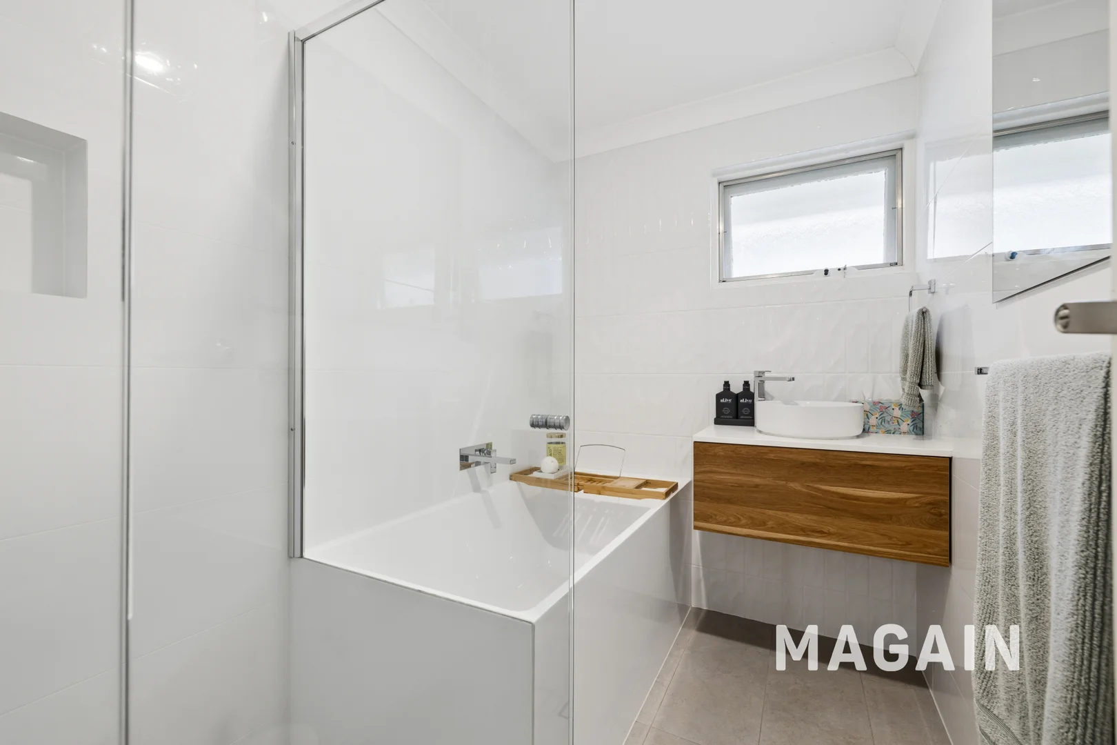 Additional image 7 of 11 Glenloth Dr, Happy Valley SA 5159