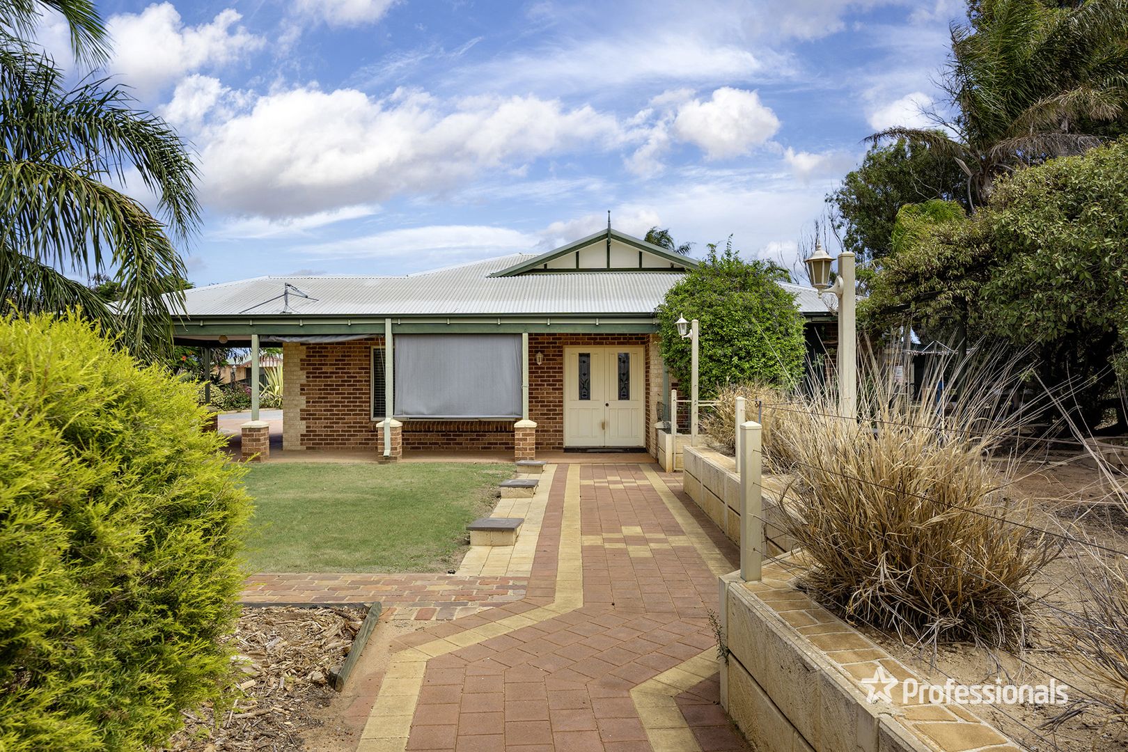 8 Willow Court, Strathalbyn WA 6530, Image 1